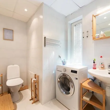 Bright Home Apartment